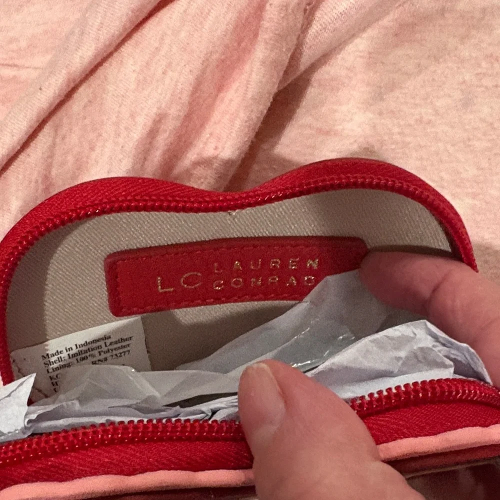 Lauren Conrad heart cake coin pouch
